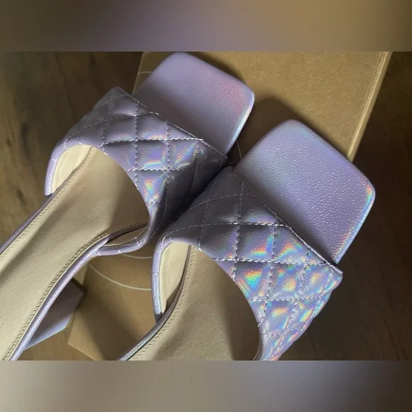 URBAN OUTFITTERS-NWT/Box Women's Quilted Lavender Sandals - Picture 15 of 16